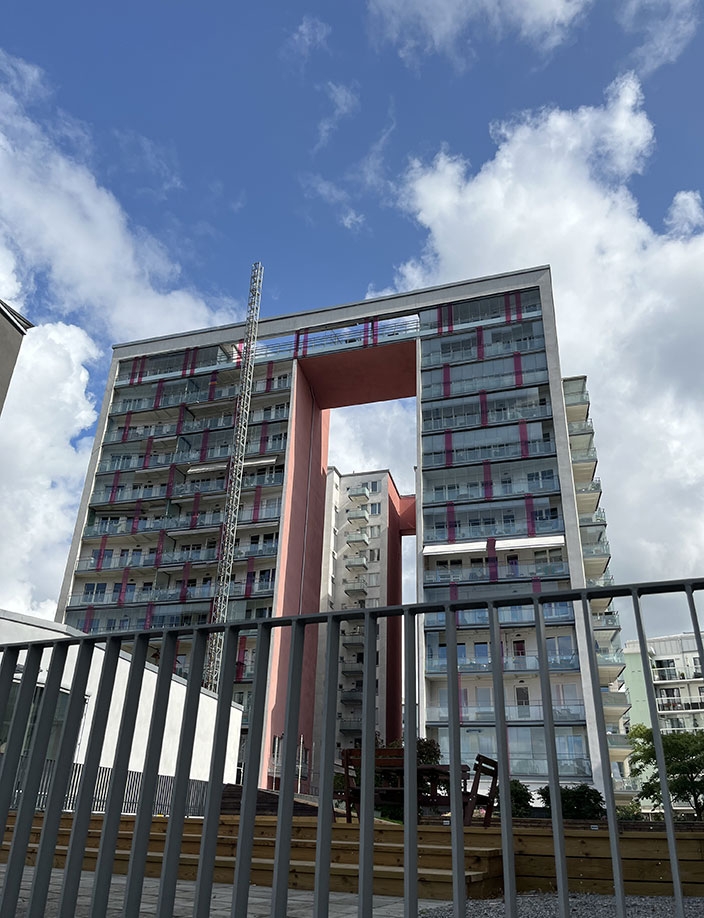 building01